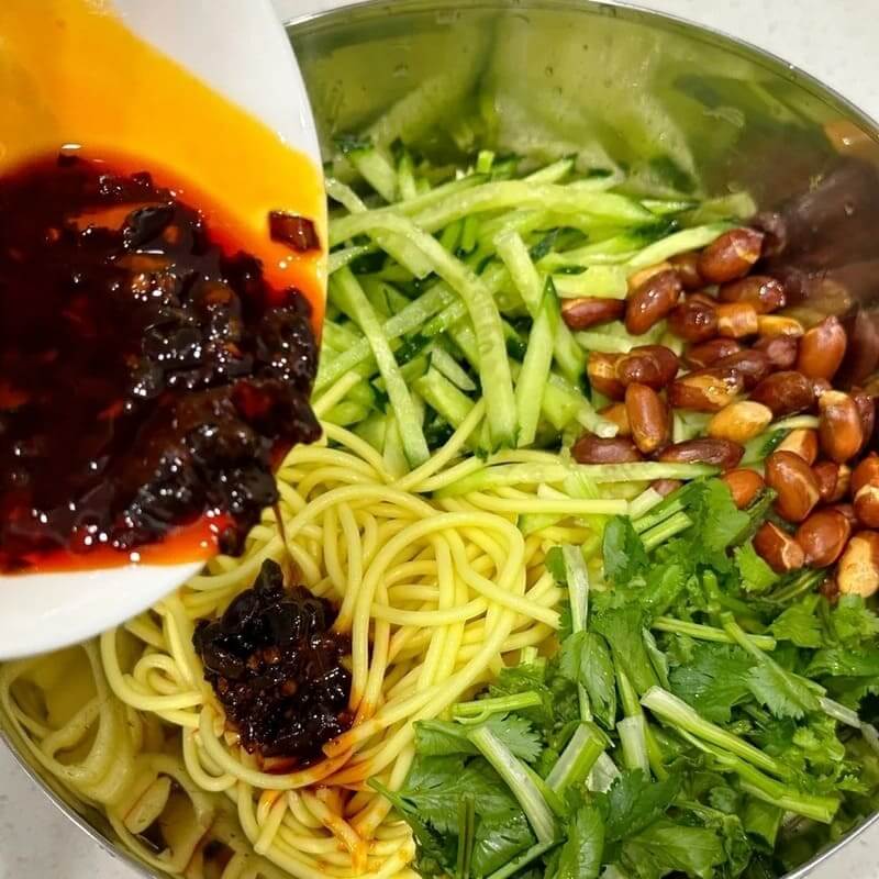 Spicy Chili Crisps (Chili Oil) 210g - Lao Gan Ma