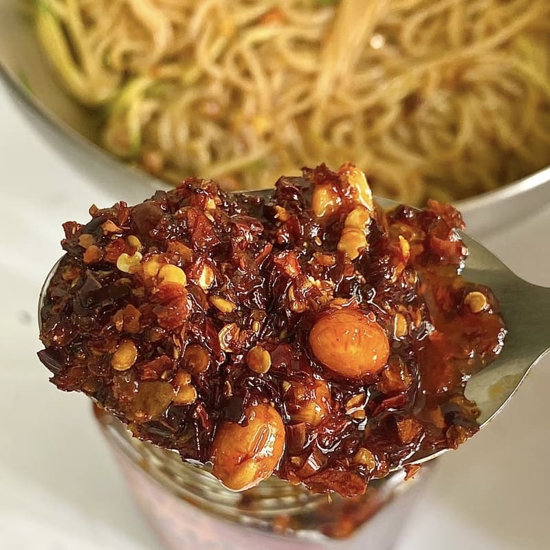 South Sichuan Youlazi Crispy Chili Oil 258g