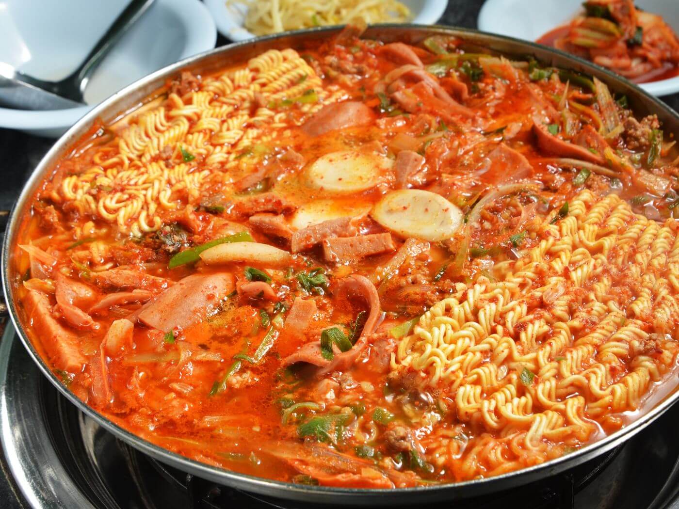 Budae Jjigae - easy recipe for Korean Army Stew