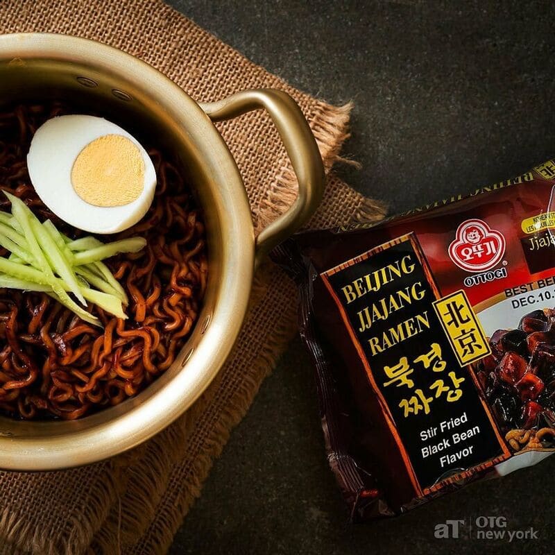 Beijing Jjajangmyeon Ramen Noodles 135g - Ottogi