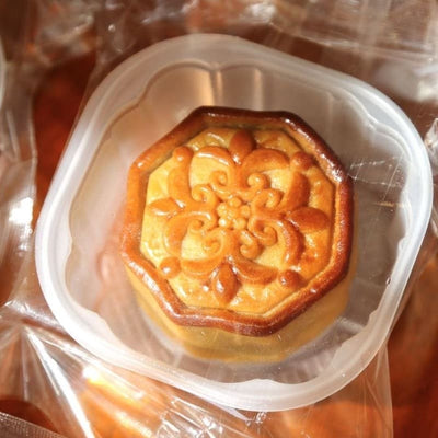 Traditional Mooncakes - Mid Autumn Festival Special