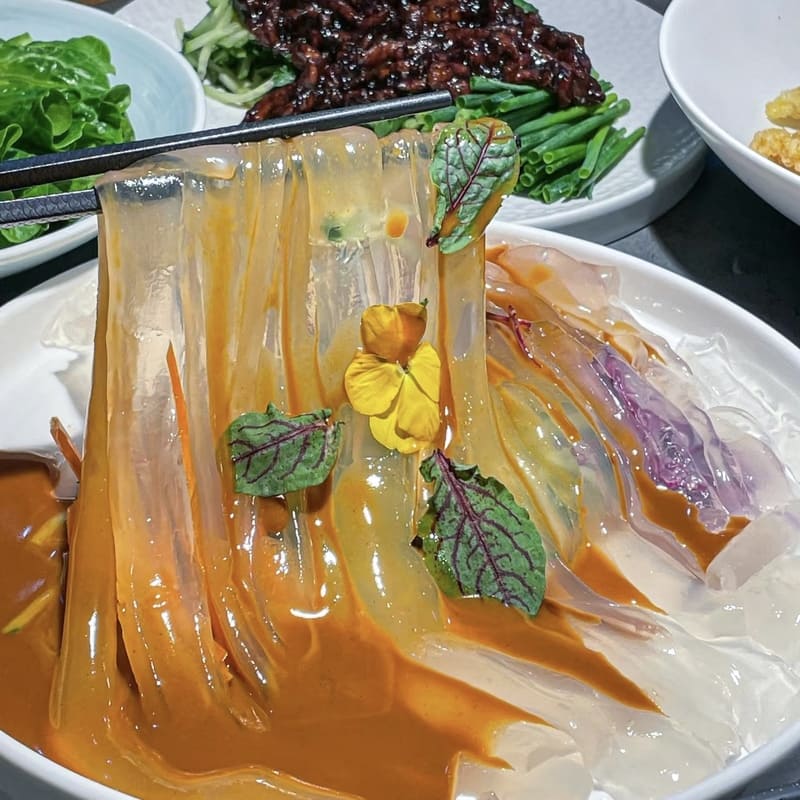 Dongbei Da La Pi Jelly Noodle Sheets 200g