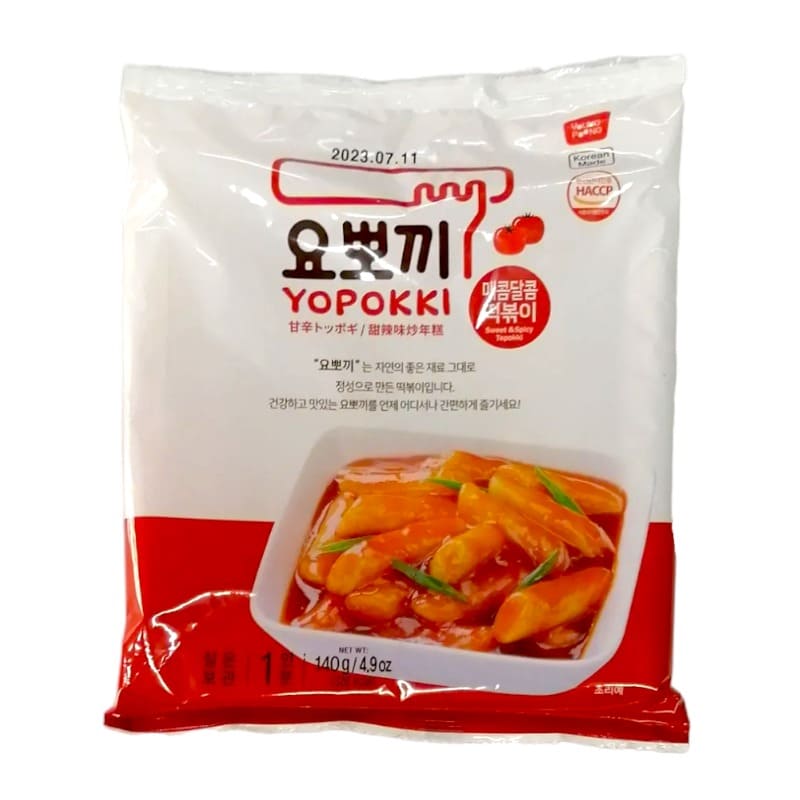 Tteokbokki Korean Rice Cake Sweet & Spicy 140g - Yopokki