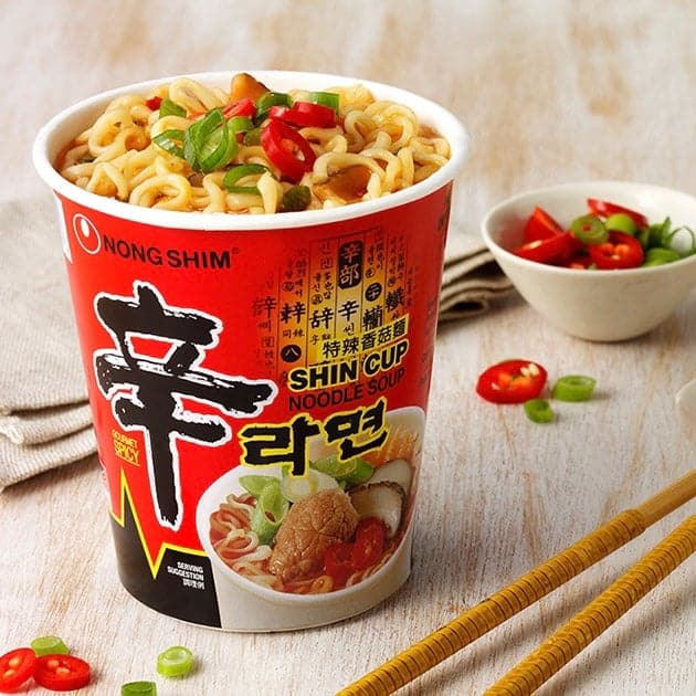 Japanese Ramen Noodles SHIN Ramyun Hot Spicy Halal Instant Soup Cup  NONGSHIM 68g